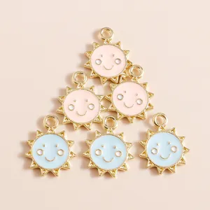 Lot de 6 breloques de soleil souriant en rose et bleu pour la création de bijoux DIY