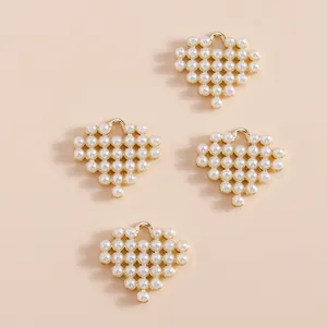 Colgante de Corazón con Perlas Artificiales DIY Aleación de Zinc Bañado en Oro Dijes de Perlas Artificiales de Imitación para Fabricación de Collares Pulseras Joyería