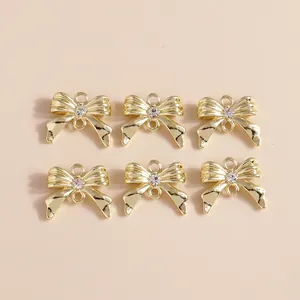 Pack de 6 colgantes de lazo dorado con pedrería y anillos dobles para joyería DIY