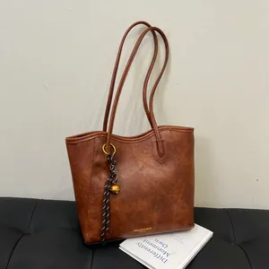 Women Large Capacity PU Leather Tote Bag Casual Simple Shoulder Bag With Bell Pendant Vintage Fashion Handbag For Work Daily