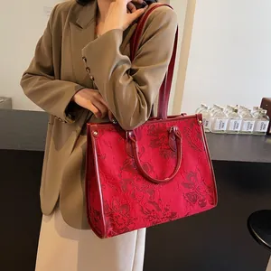 Red houndstooth tote bag for bride with floral embroidery and detachable strap