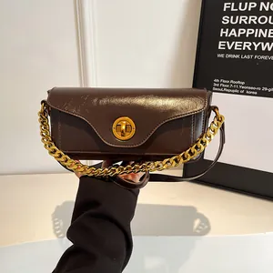 Vintage PU Leather Shoulder Bag For Women Western Style Horizontal Square Bag With Golden Chain And Turn Lock Flap Bag