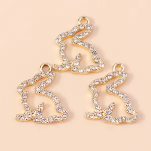Drie gouden dierenriem konijn bedeltjes met fonkelende strassteentjes voor DIY sieraden maken