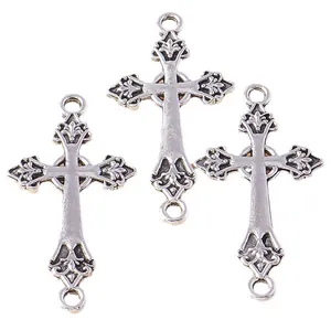 Pendentifs croix rose évidée style vintage en alliage avec sculpture florale détaillée