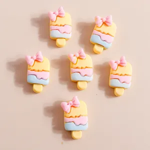 Lot de breloques en résine crème glacée avec nœuds pour DIY coques de téléphone et bijoux