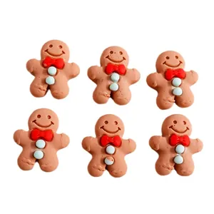Set di 6 ciondoli omino di pan di zenzero in resina per decorazioni fai da te e clip