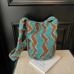 Bolso de Cubo de Peluche de Punto para Mujer Gran Capacidad Bolso Tote de Hombro Con Patrón de Ondas Lunares Étnico Otoño Invierno
