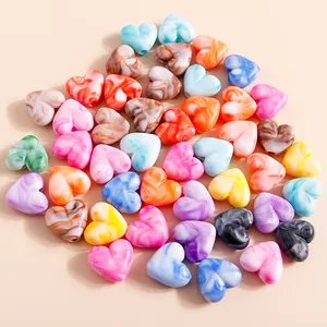 Perles en Résine en Forme de Cœur Texture Marbre Tie Dye Dégradé Perles en Vrac Pour Bracelet Collier Chaîne de Téléphone DIY