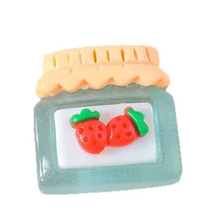 Miniatuur hars aardbeienjampotje voor DIY telefoonhoesjes en haaraccessoires