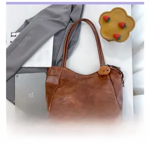 Borsa tote marrone vintage in ecopelle con grande capienza per iPad e oggetti vari