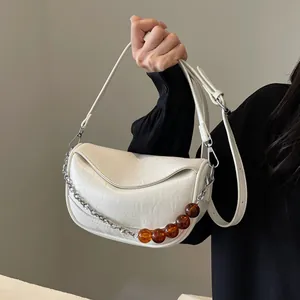 Bolso Almohada Nube de Cuero PU de Nicho para Mujer Bolso Bandolera de Hombro Arrugado Minimalista Con Cadena de Cuentas de Ámbar Bolso de Moda