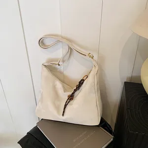 Women Large Capacity PU Leather Hobo Shoulder Bag Urban Minimalist Marble Texture Tote With Woven Bell Pendant Commute Handbag