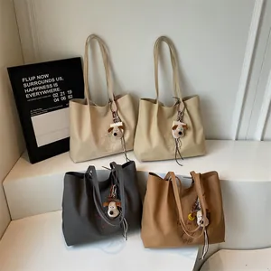 Sac Cabas en Toile pour Femmes Grande Capacité Broderie de Lettres Sac à Main Décontracté Avec Pendentif Chien en Peluche