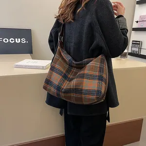 Grand sac hobo à carreaux vintage avec bandoulière à nœud et grande capacité