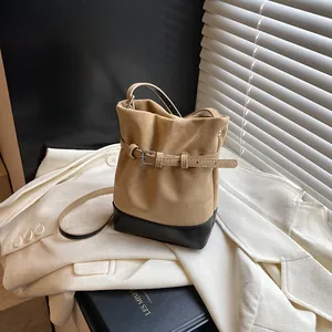 Sac Seau Patchwork en Cuir PU Givré Vintage pour Femmes Boucle Métallique Ceinture Décorative Petit Sac Bandoulière Quotidien Décontracté