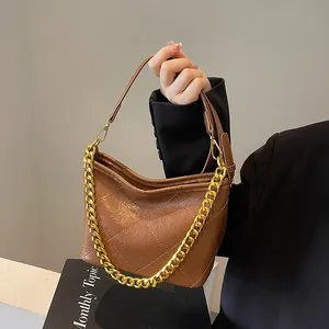 Damen Gesteppte Hobo Beuteltasche Luxus PU Leder Goldkette Schulter Umhängetasche Mode Tote Handtasche Tägliche Kuriertasche