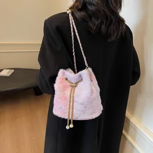 Cute pink purple gradient plush bucket bag with golden chain and star patterns
