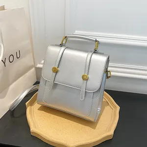 Petit Sac à Dos Multifonctionnel en Cuir PU pour Femmes Avec Boucles Dorées Sac à Main Urbain Simple pour Usage Quotidien