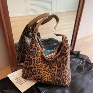 Damen Leopardenmuster Wildleder Tote Bag Große Kapazität Hobo Schultertasche Mode Vintage Tiermuster Lässige Pendler Handtasche