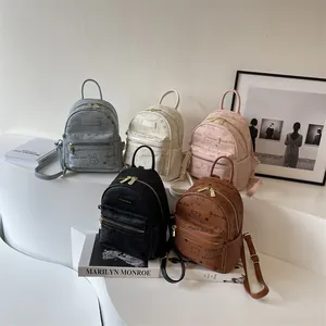 Mini-Rucksack für Damen aus PU-Leder mit süßem Bärenmuster in fünf modischen Farben