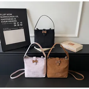 Three-color bucket bags with leopard bow and ROSY DODERNIA embroidery detail