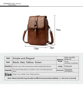 Vue détaillée du mini sac bandoulière marron avec dimensions et finitions métalliques