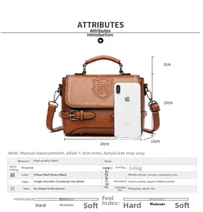 Sac bandoulière marron montrant les dimensions 20cm x 15cm x 11cm et détails de la matière