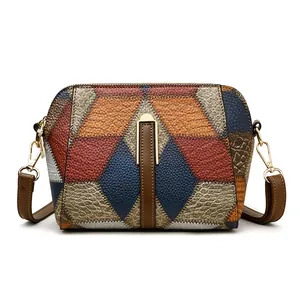 Retro Patchwork Umhängetasche für Damen mit geometrischem Leder und goldenen Beschlägen