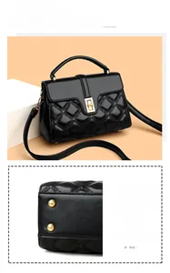 Détail du sac bandoulière matelassé noir avec fermoir doré et clous de protection
