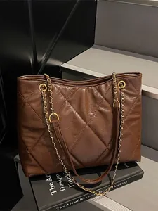 Women's Glossy PU Leather Large Capacity Tote Bag Diamond Quilted Fashion Chain Shoulder Bag Minimalist Urban Handbag