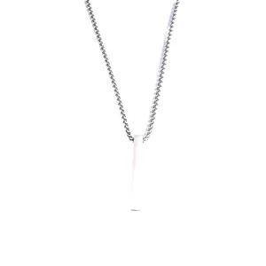 Minimalistische Halskette aus silbernem Edelstahl mit langem Staban hänger und Gliederkette
