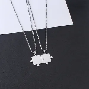 Minimalistische Edelstahl Puzzleteil Anhänger Halskette Für Paare Herren Damen Poliert Silber Ton Geometrischer Schmuck