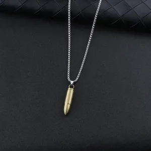 Collana con pendente a proiettile militare in bronzo e catena in acciaio inossidabile