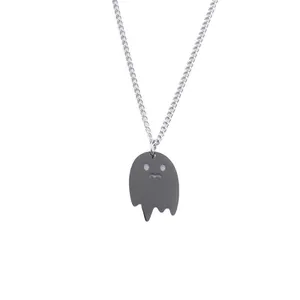 Collier minimaliste en acier inoxydable avec pendentif fantôme et design monstre sur chaîne