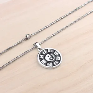 Herren Edelstahl Halskette mit rundem Yin Yang Bagua Anhänger an Box-Kette