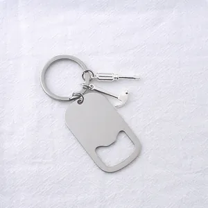 Porte-clés décapsuleur en acier poli avec breloques de mini tournevis et petit marteau