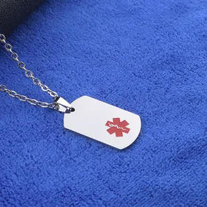 Collier plaque d'identité médicale pour homme avec symbole Star of Life en rouge