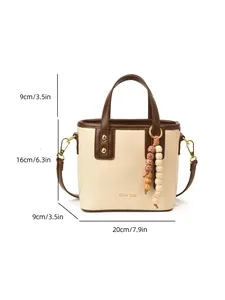 Sac seau vintage crème et marron avec breloque perlée et dimensions 20x16x9cm