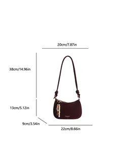 Sac baguette vintage rouge foncé en cuir mat avec perles de bois et dimensions