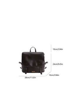 Zaino da donna in pelle PU marrone vintage con patta magnetica e placca dorata