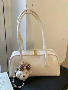 Women Vintage PU Leather Boston Bag Minimalist Sophisticated Letter Print Shoulder Bag With Bear Pendant Retro Fashion Underarm Bag Handbag