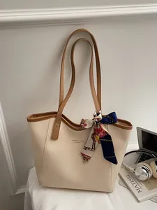 Grand Sac Cabas en Cuir PU pour Femmes Sac à Épaule Décontracté pour Navetteurs Avec Foulard Décoratif Quotidien