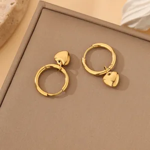 Elegante vergoldete Herz-Anhänger-Ohrringe aus Edelstahl für Damen in Goldoptik