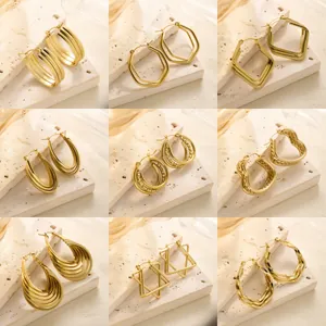 Geometrische Titanstahl 18K Vergoldete Creolen Für Damen Minimalistische Mehrschichtige Herz Geometrische Ohrringe Schmuck
