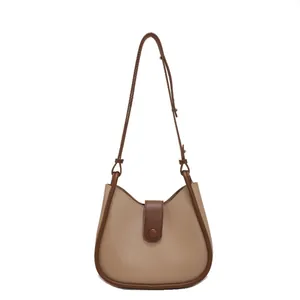 Chique kaki en bruine kunstlederen halve cirkel crossbodytas voor dames