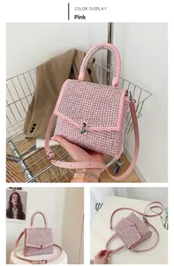 Detail der rosa Strass-Handtasche mit silbernen Nieten und Metall-Drehverschluss