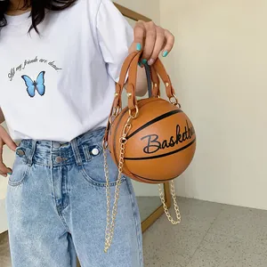 Sac à main fantaisie en forme de basket-ball pour femme avec bandoulière chaîne