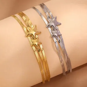 Bracelet triple rang en acier inoxydable avec pendentifs étoiles en or et argent
