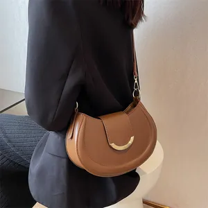 Vintage PU Leather Crescent Shoulder Bag For Women Gold Metal Buckle Half Moon Crossbody Bag Daily Commuting Handbag