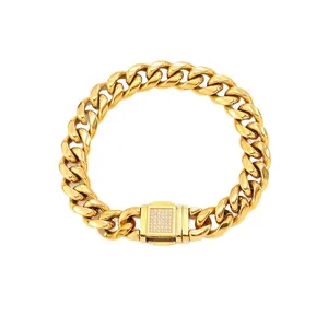 Bracelet chaîne cubaine dorée avec fermoir carré incrusté de cristaux pour hommes